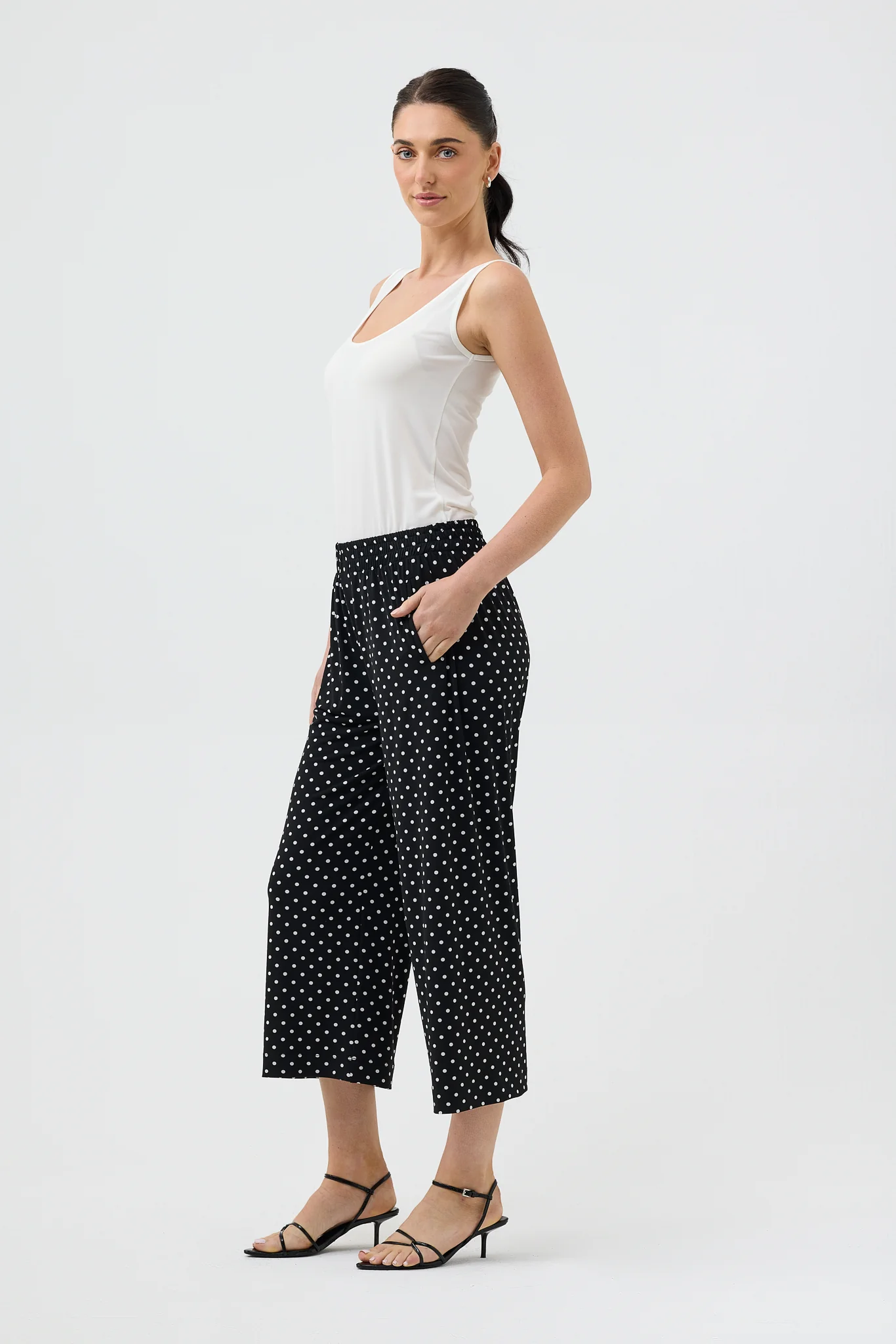 SPOT TRAVEL PANT - Image 3